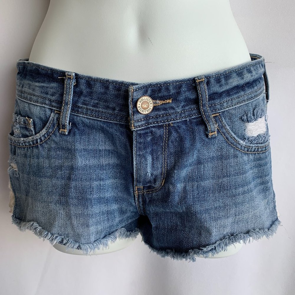 Hollister low rise short shorts jean size 3/26